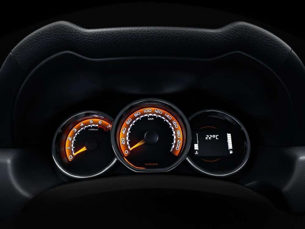 Lada Largus - фото №18