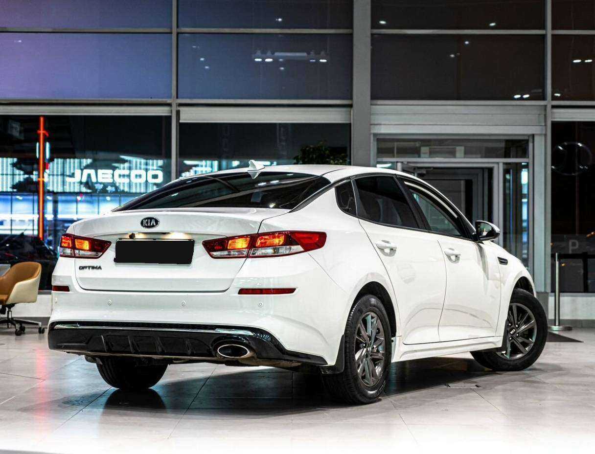Kia Optima, 2019 - фото №3
