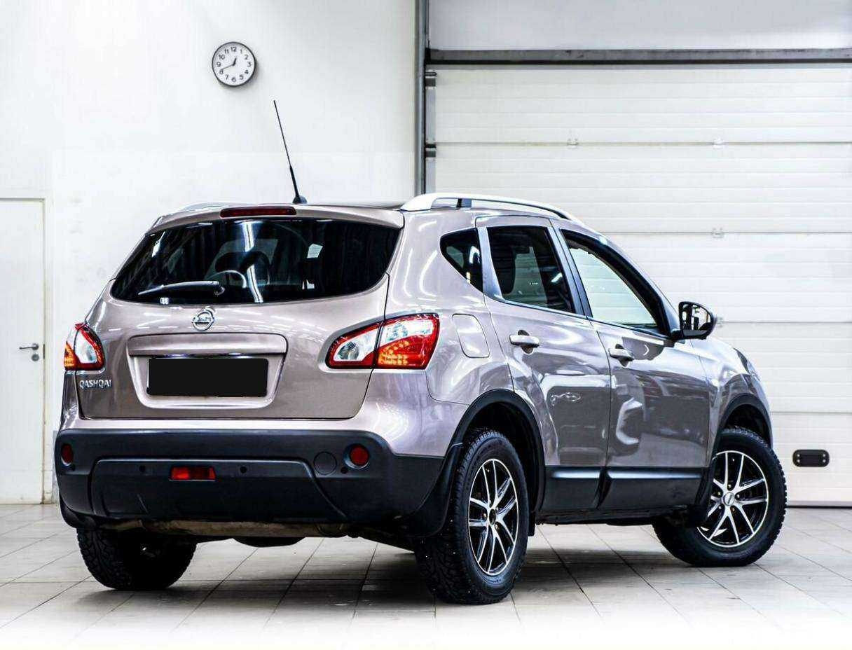 Nissan Qashqai, 2012 - фото №3