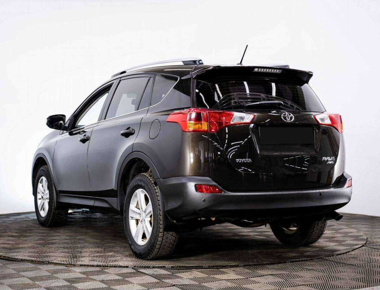Toyota RAV4, 2014 - фото №4