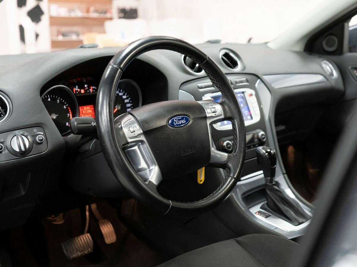 Ford Mondeo, 2012 - фото №4