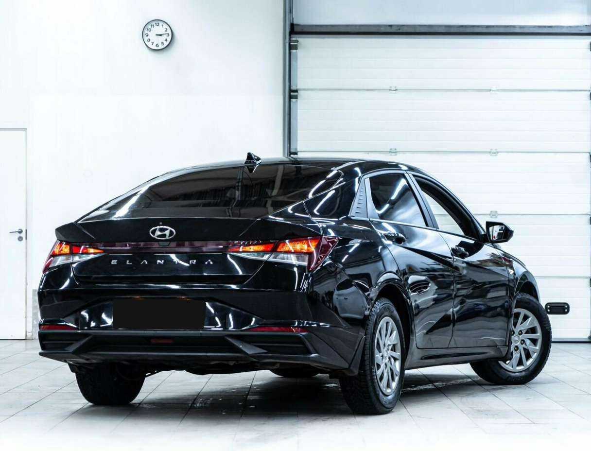 Hyundai Elantra, 2021 - фото №3