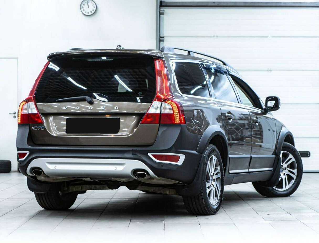 Volvo XC70, 2012 - фото №3