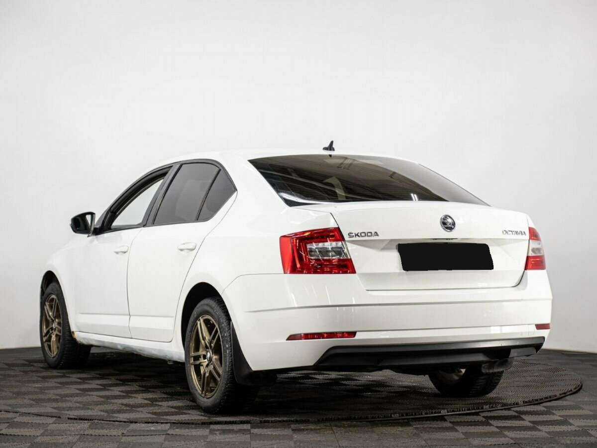 Skoda Octavia, 2017 - фото №4