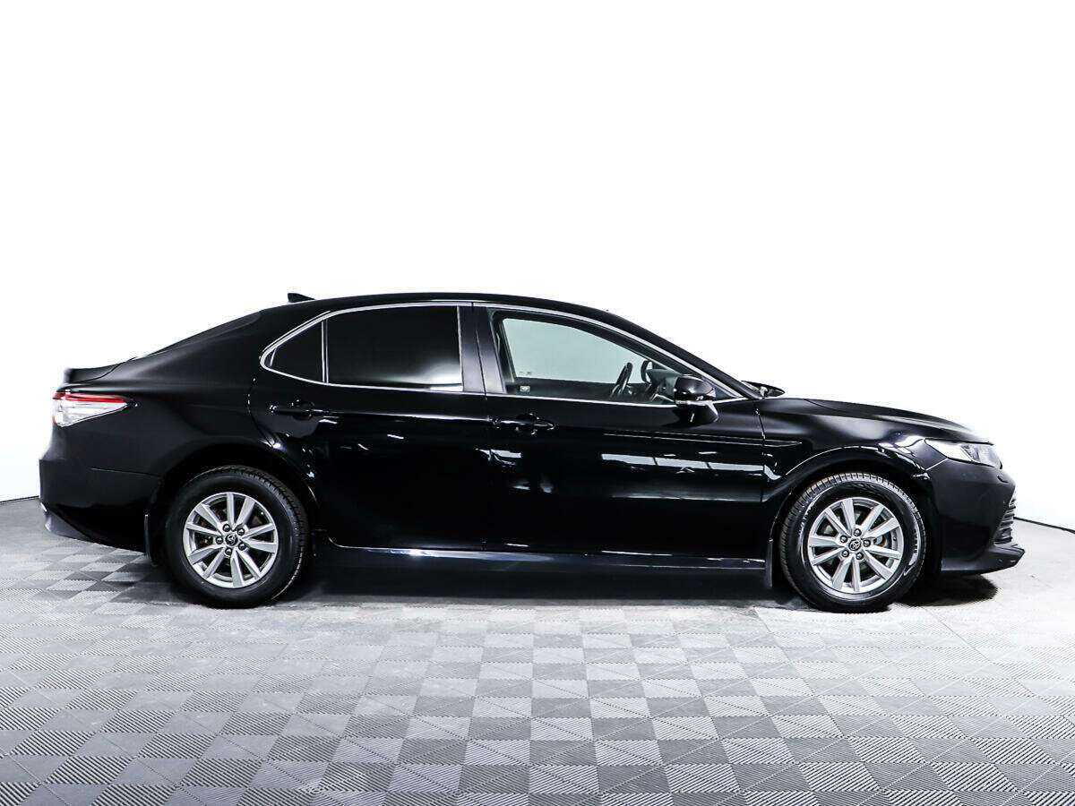 Toyota Camry, 2020