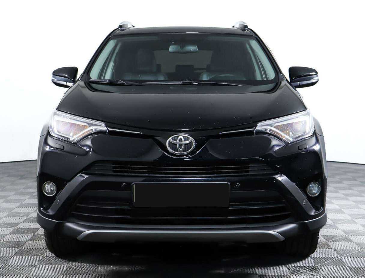 Toyota RAV4, 2018 - фото №2