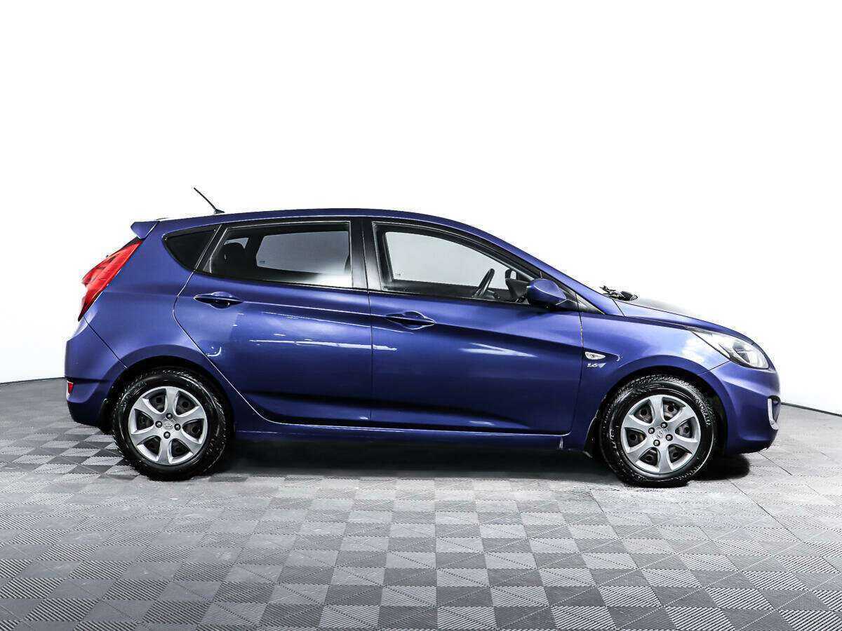 Hyundai Solaris, 2012 - фото №4