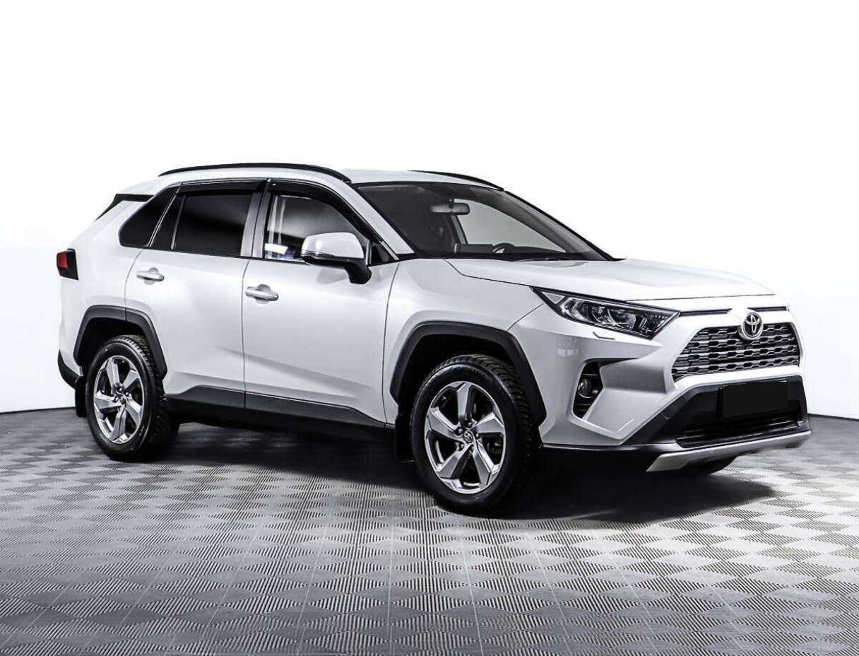 Toyota RAV4, 2020 - фото №3