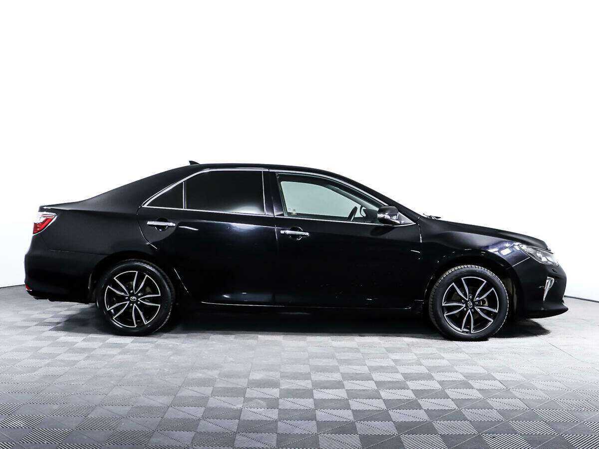 Toyota Camry, 2017 - фото №4