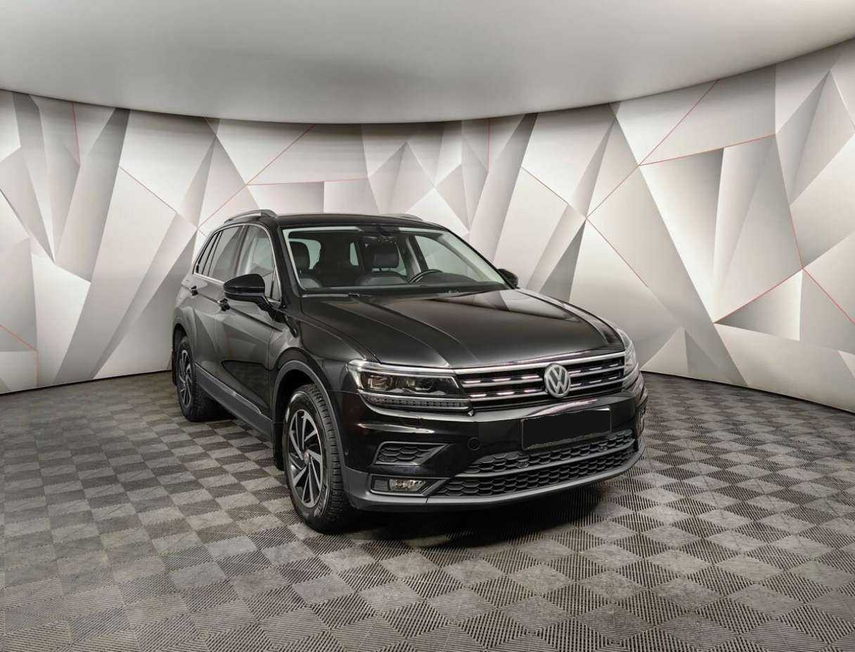 Volkswagen Tiguan, 2018 - фото №3