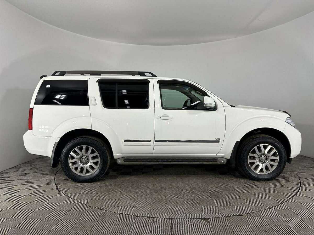 Nissan Pathfinder, 2012 - фото №4