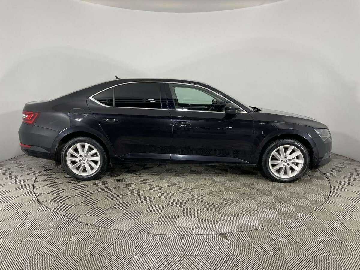 Skoda Superb, 2018 - фото №4