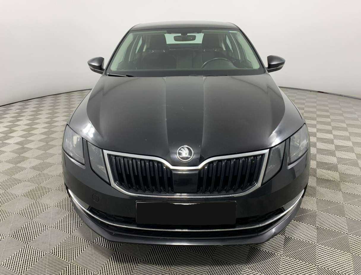 Skoda Octavia, 2018 - фото №2