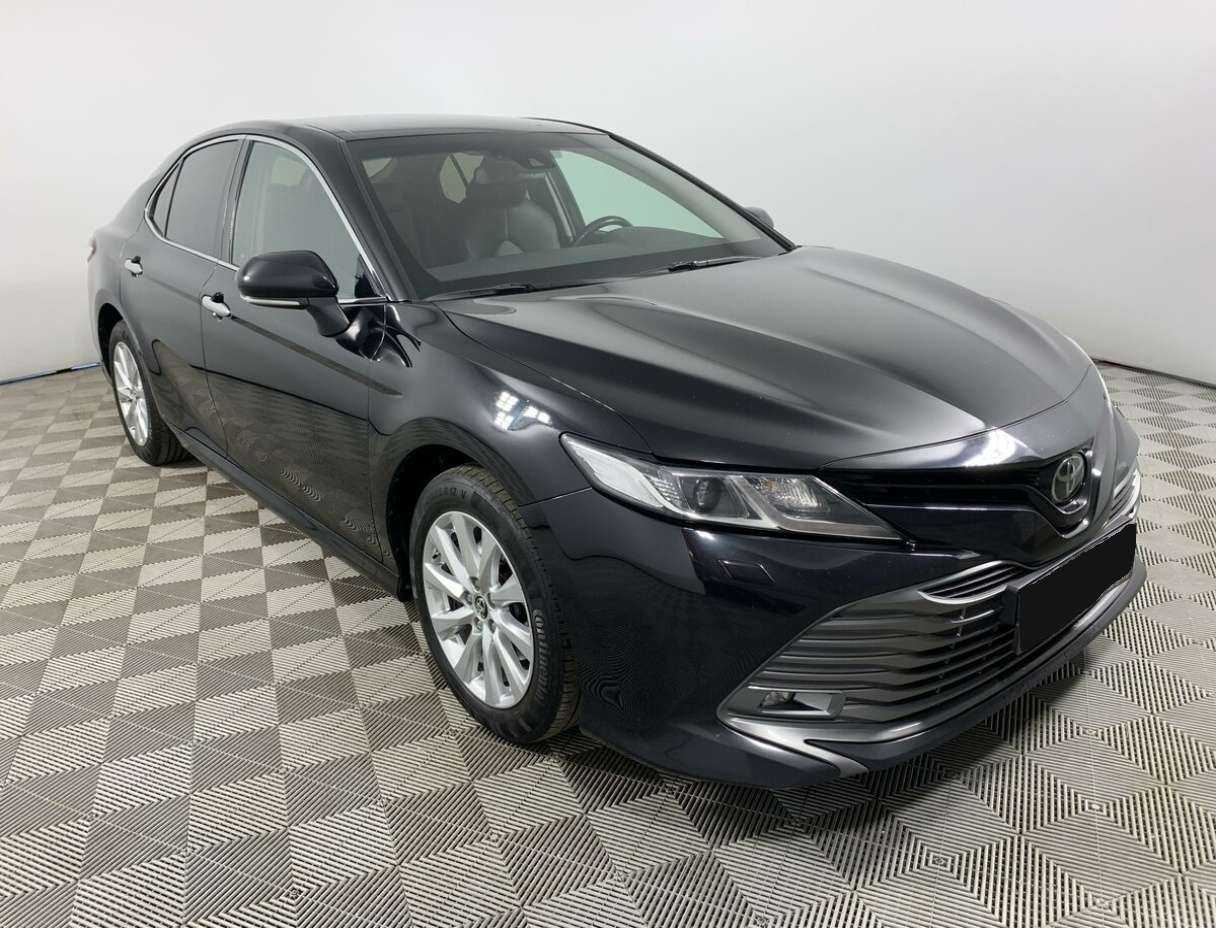 Toyota Camry, 2019 - фото №3