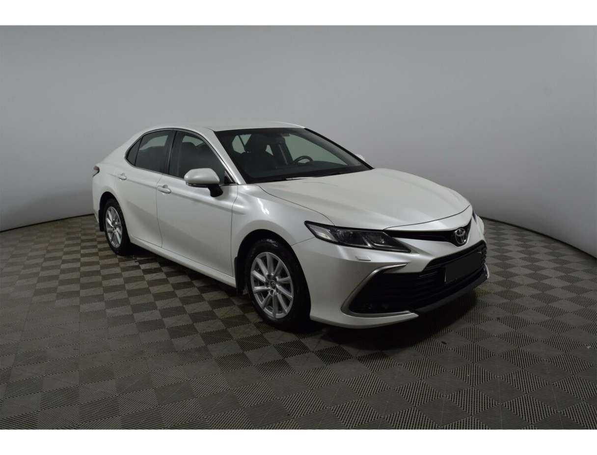 Toyota Camry, 2021 - фото №3