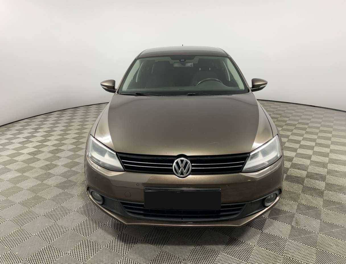 Volkswagen Jetta, 2013 - фото №2