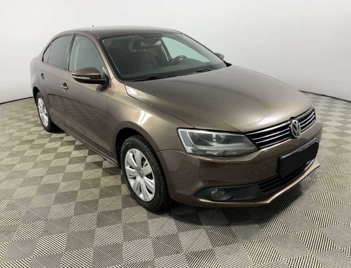 Volkswagen Jetta, 2013 - фото №3