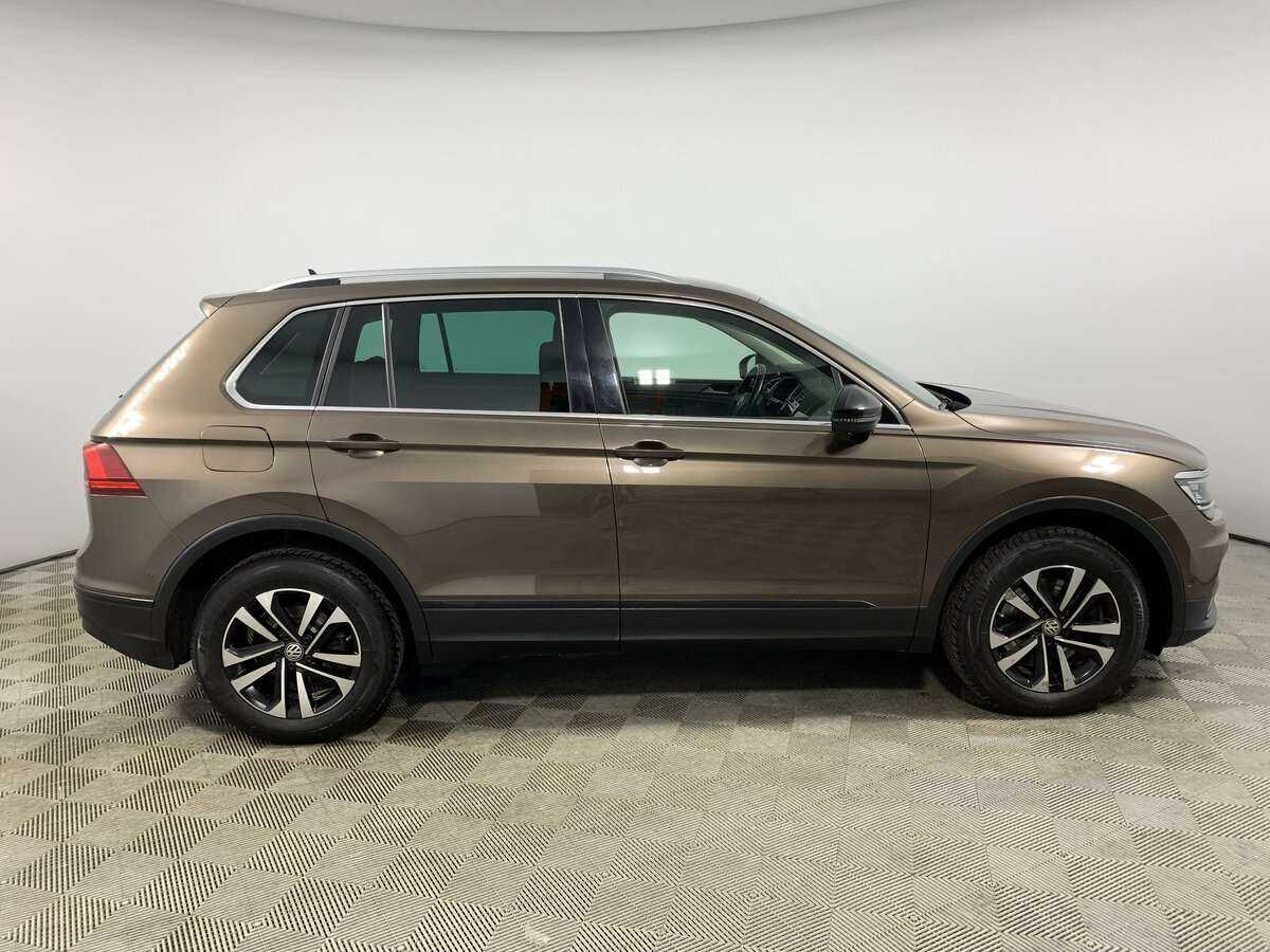 Volkswagen Tiguan, 2019 - фото №4