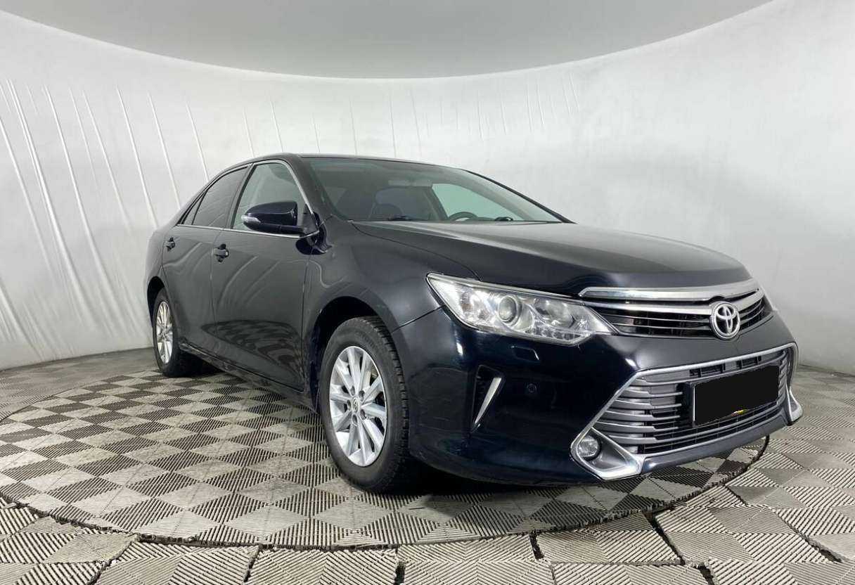 Toyota Camry, 2017 - фото №3