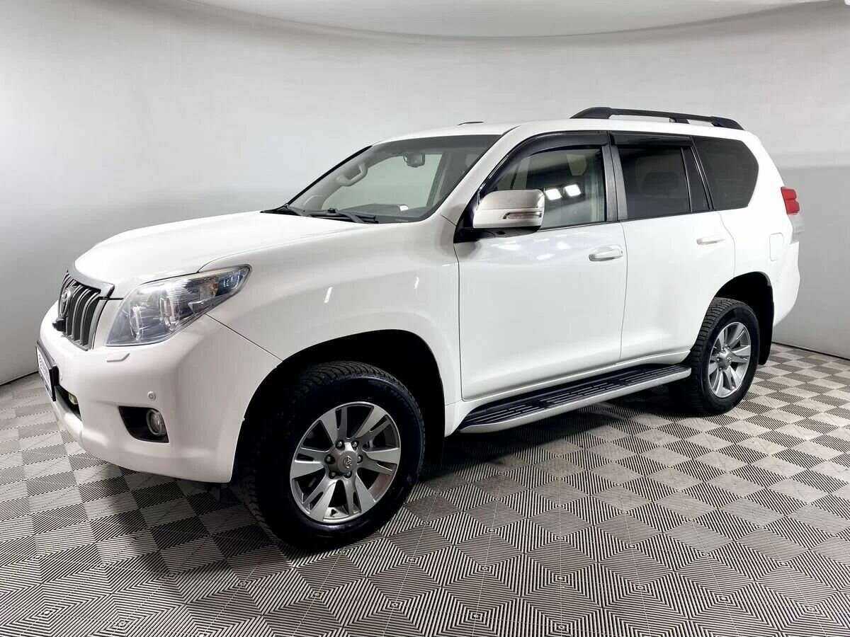 Toyota Land Cruiser Prado, 2013 - фото №2