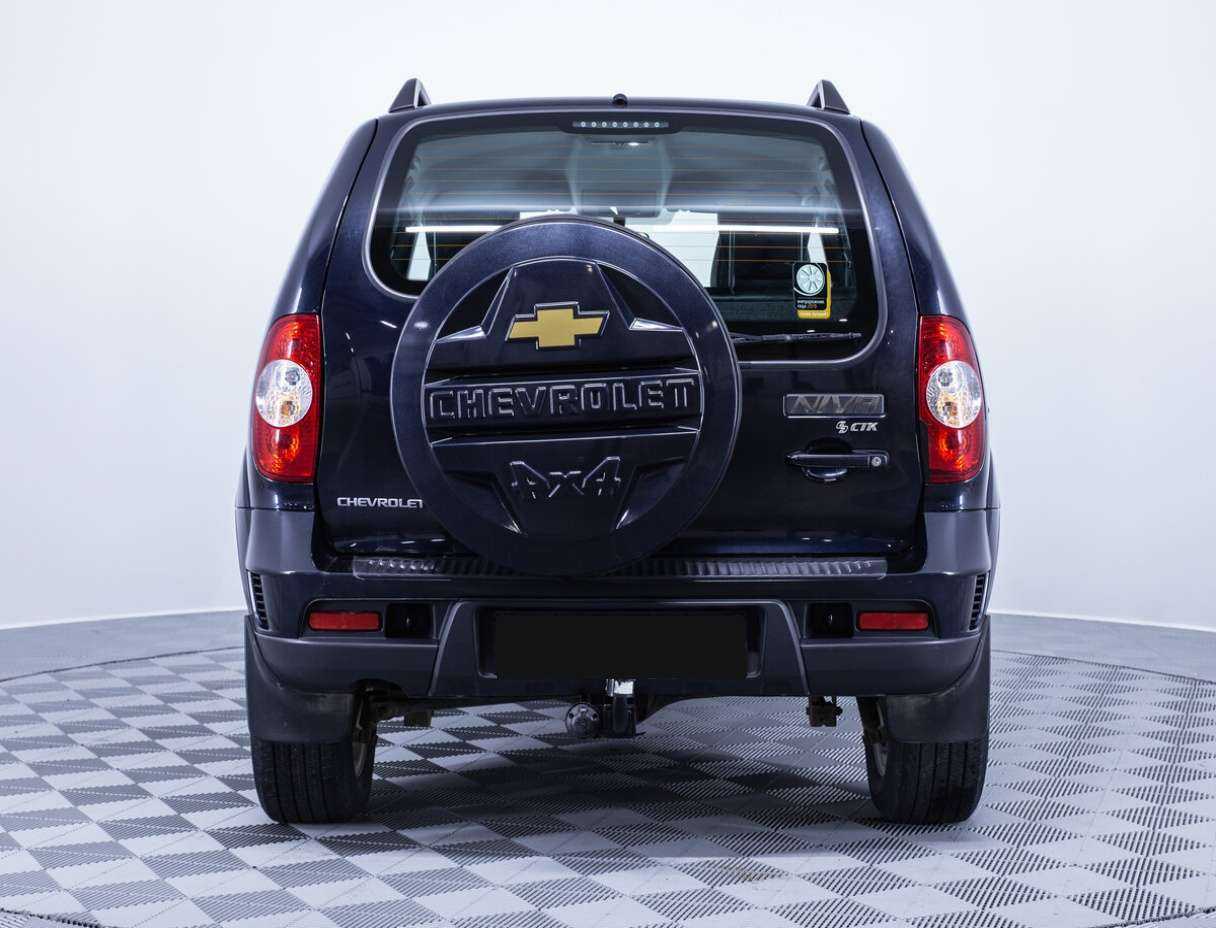 Chevrolet Niva, 2015 - фото №4