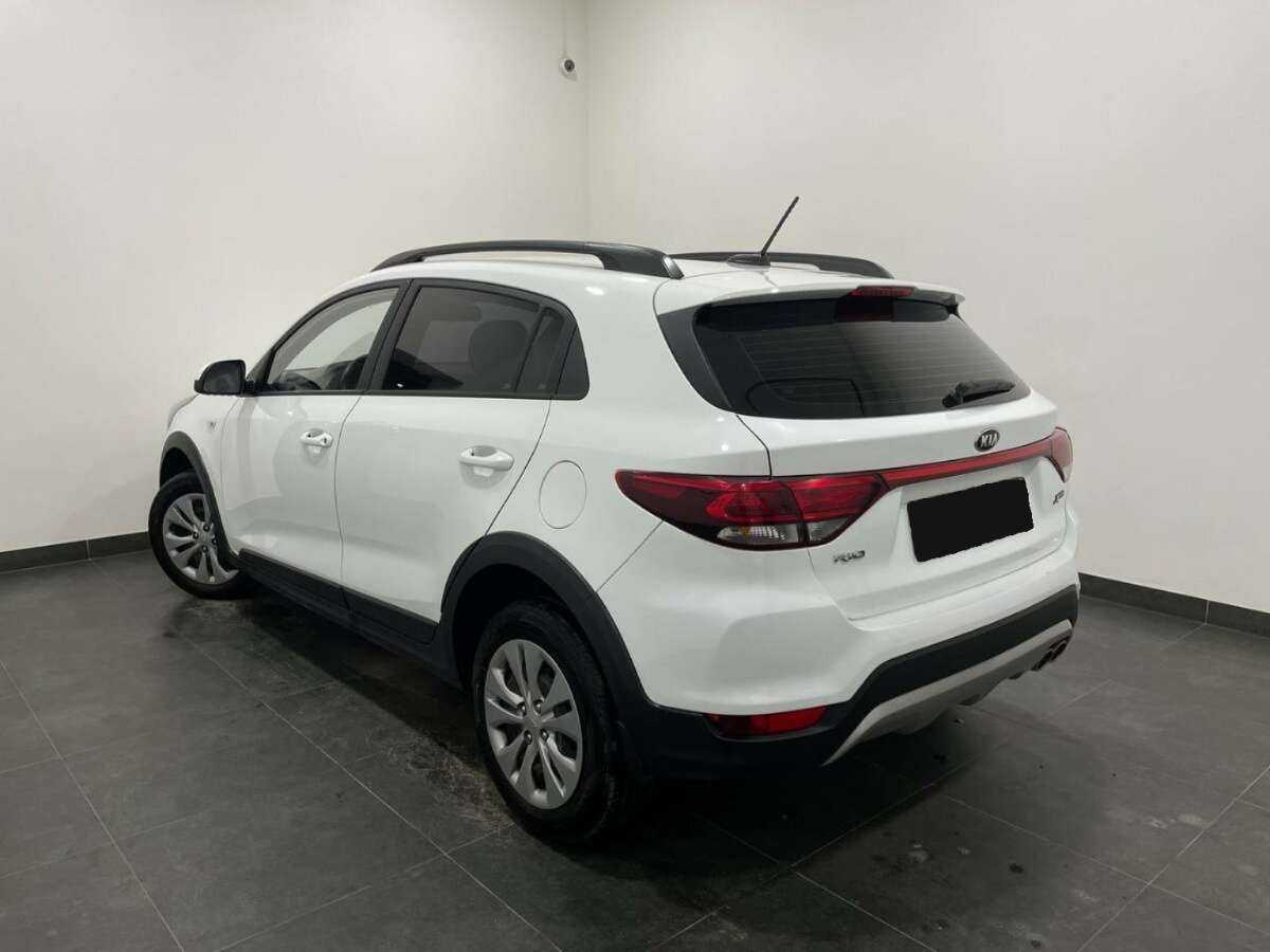 Kia Rio X-Line, 2020 - фото №4