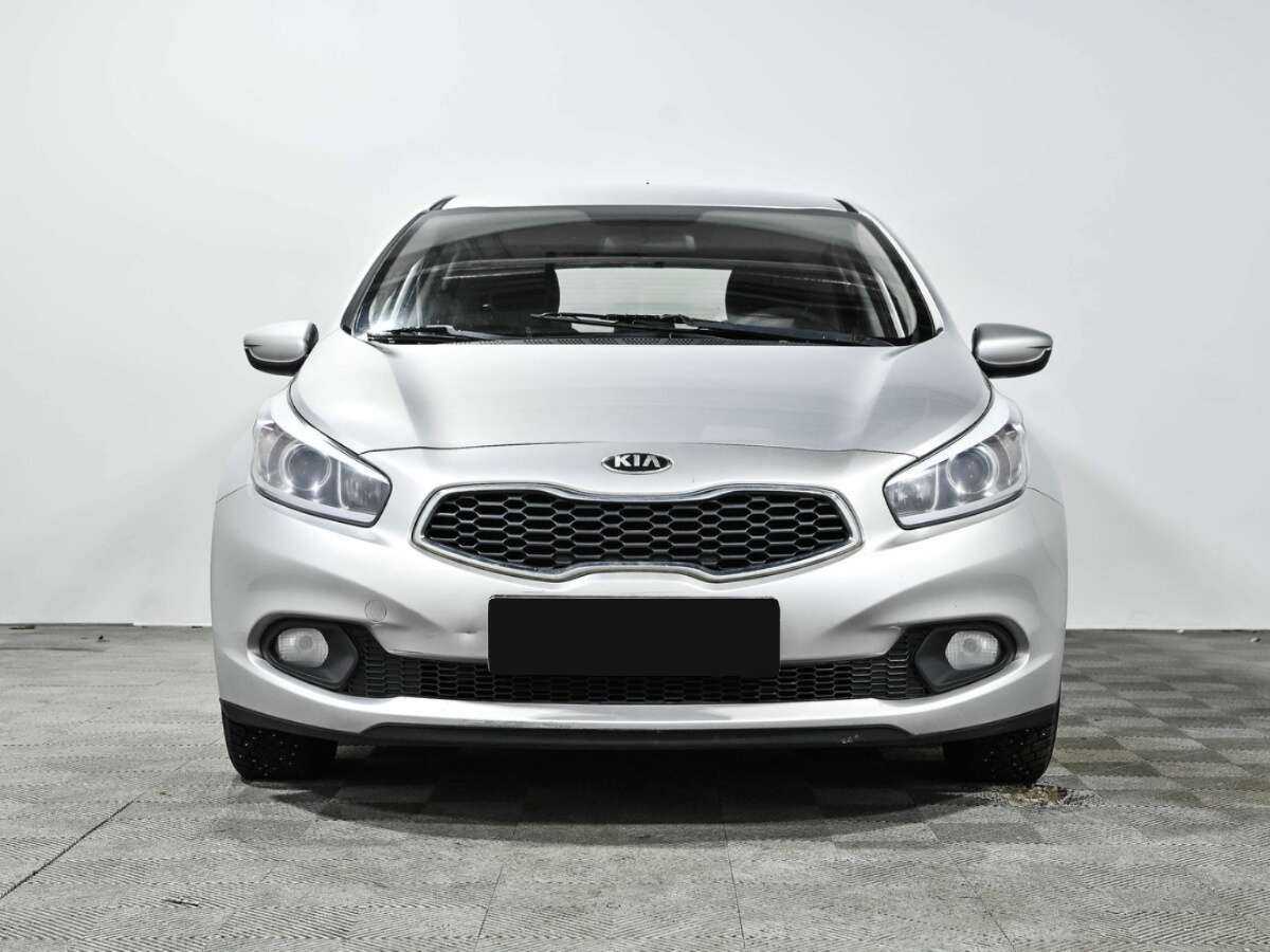 Kia Ceed, 2012 - фото №2