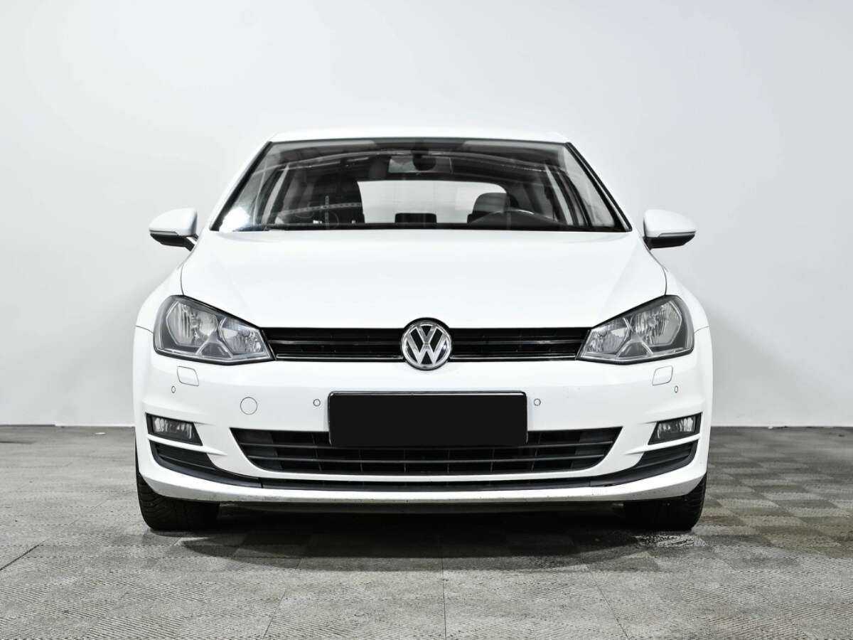 Volkswagen Golf, 2013 - фото №2