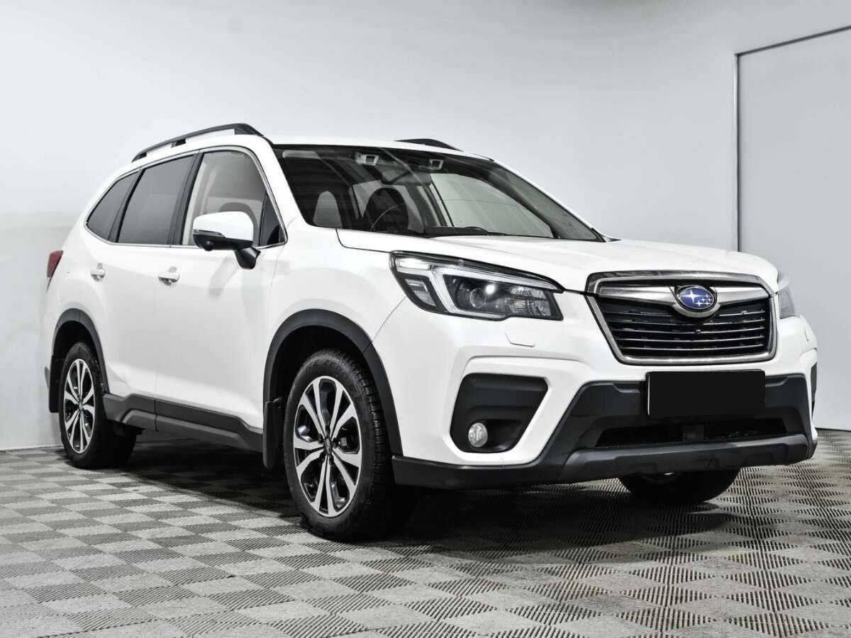 Subaru Forester, 2020 - фото №3