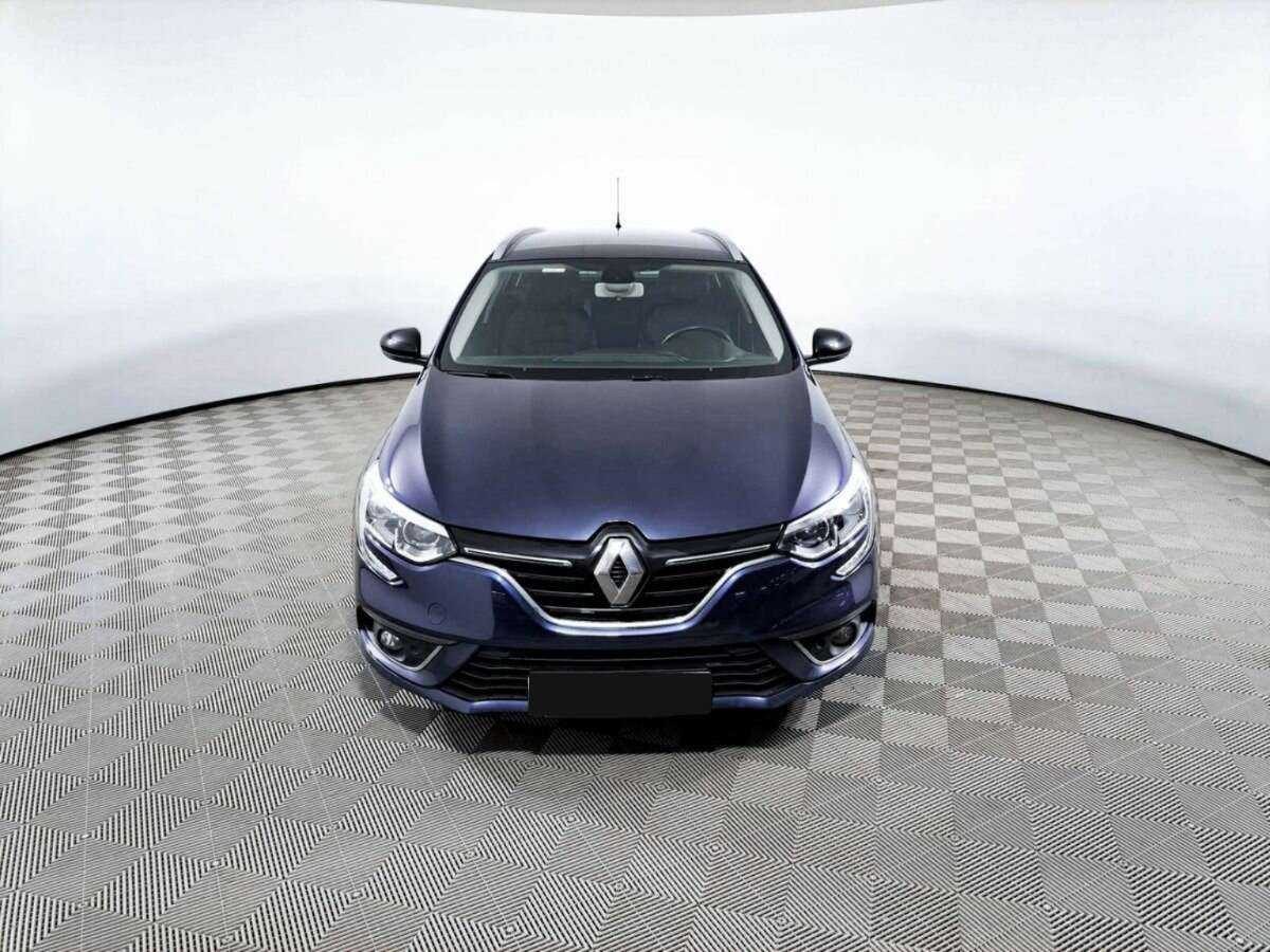 Renault Megane, 2019 - фото №2