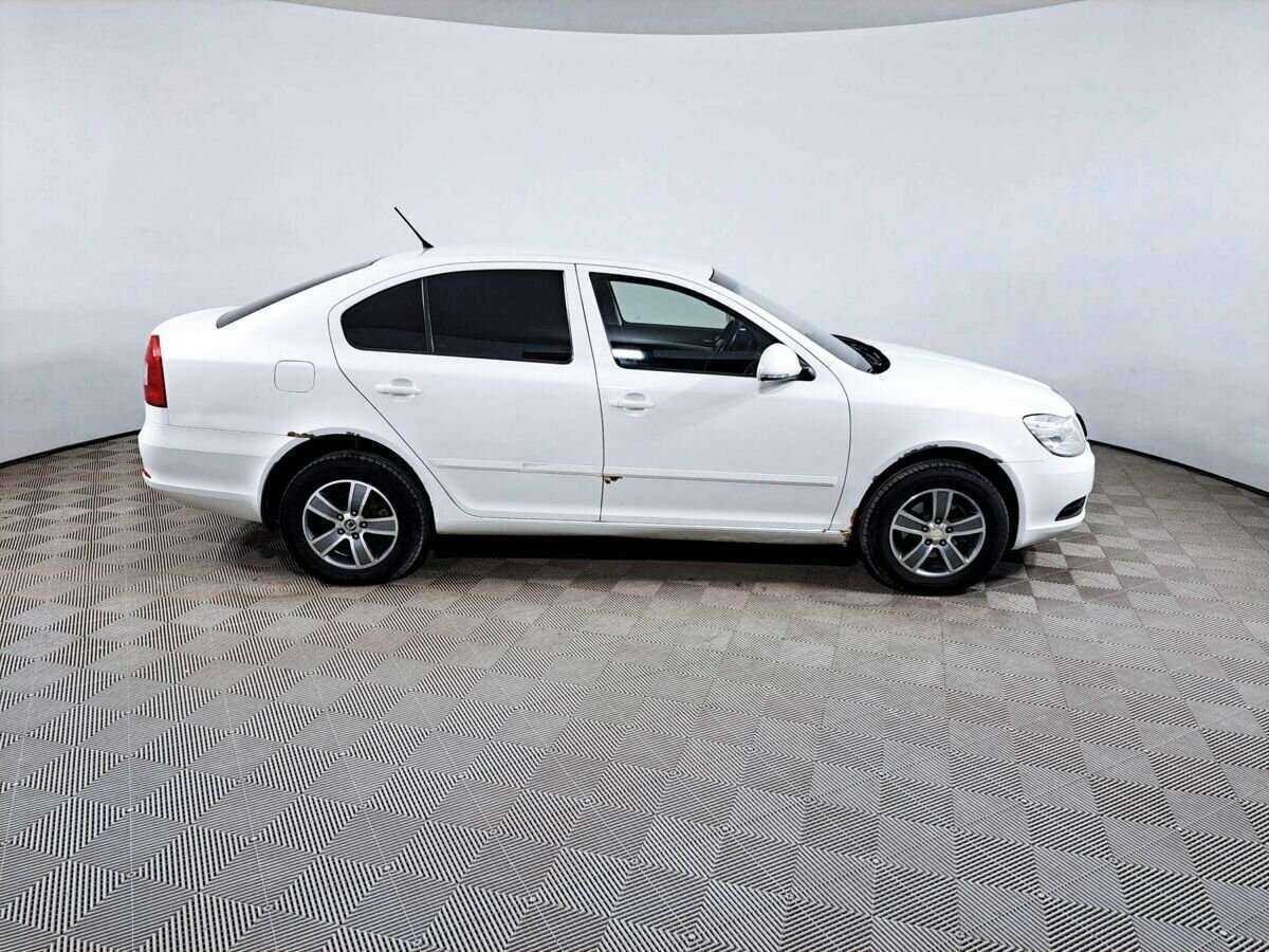 Skoda Octavia, 2012 - фото №4