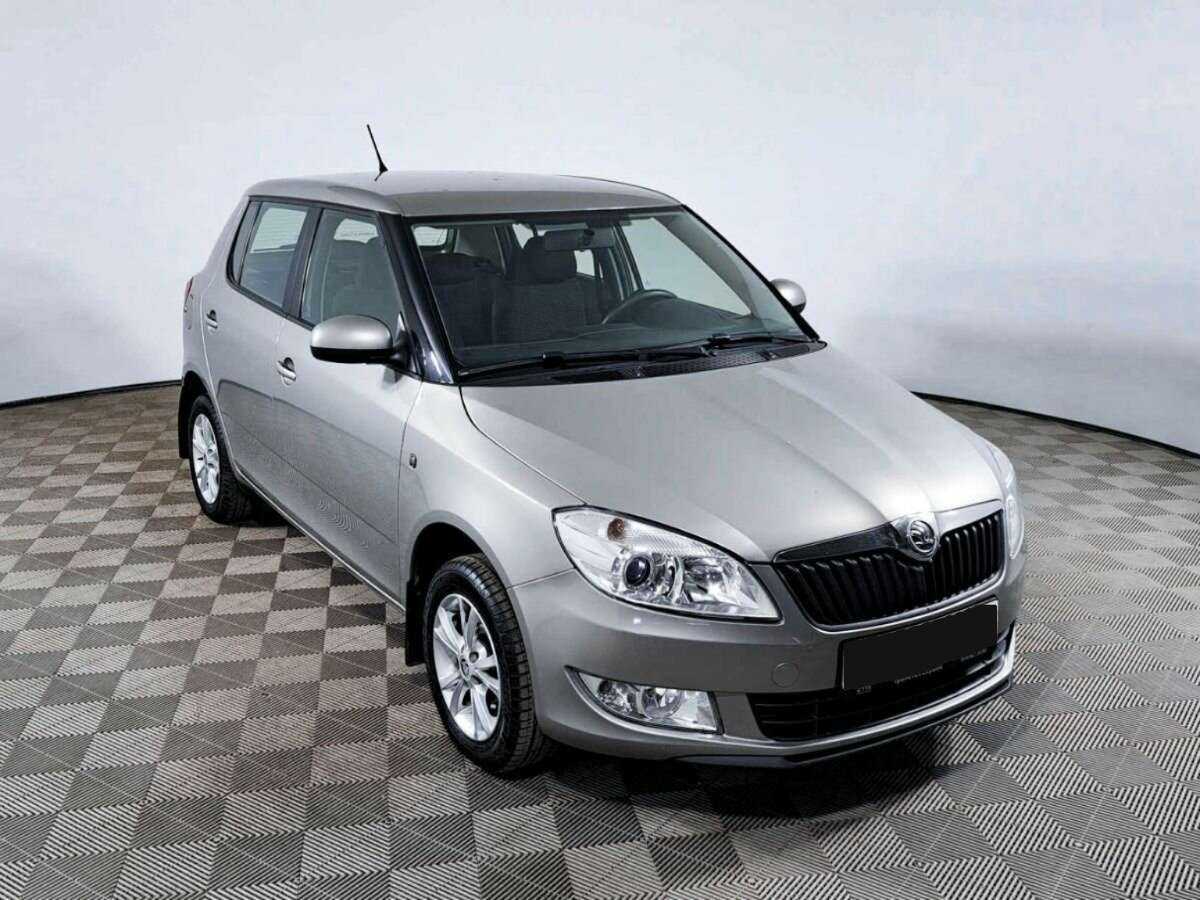 Skoda Fabia, 2013 - фото №3