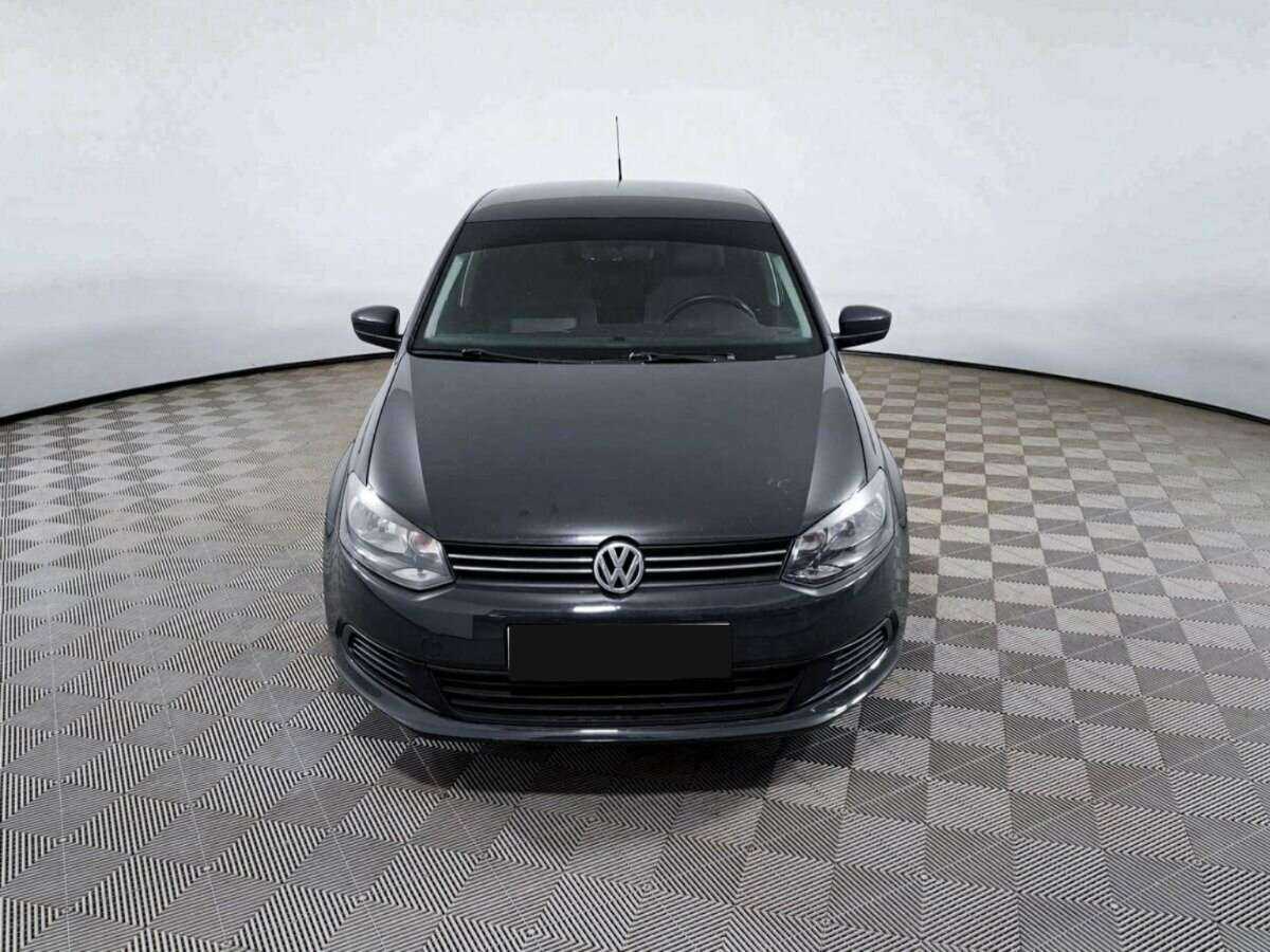 Volkswagen Polo, 2012 - фото №2