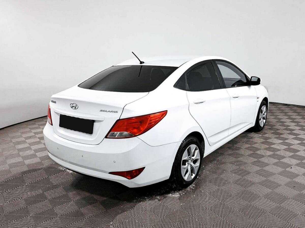 Hyundai Solaris, 2015 - фото №4