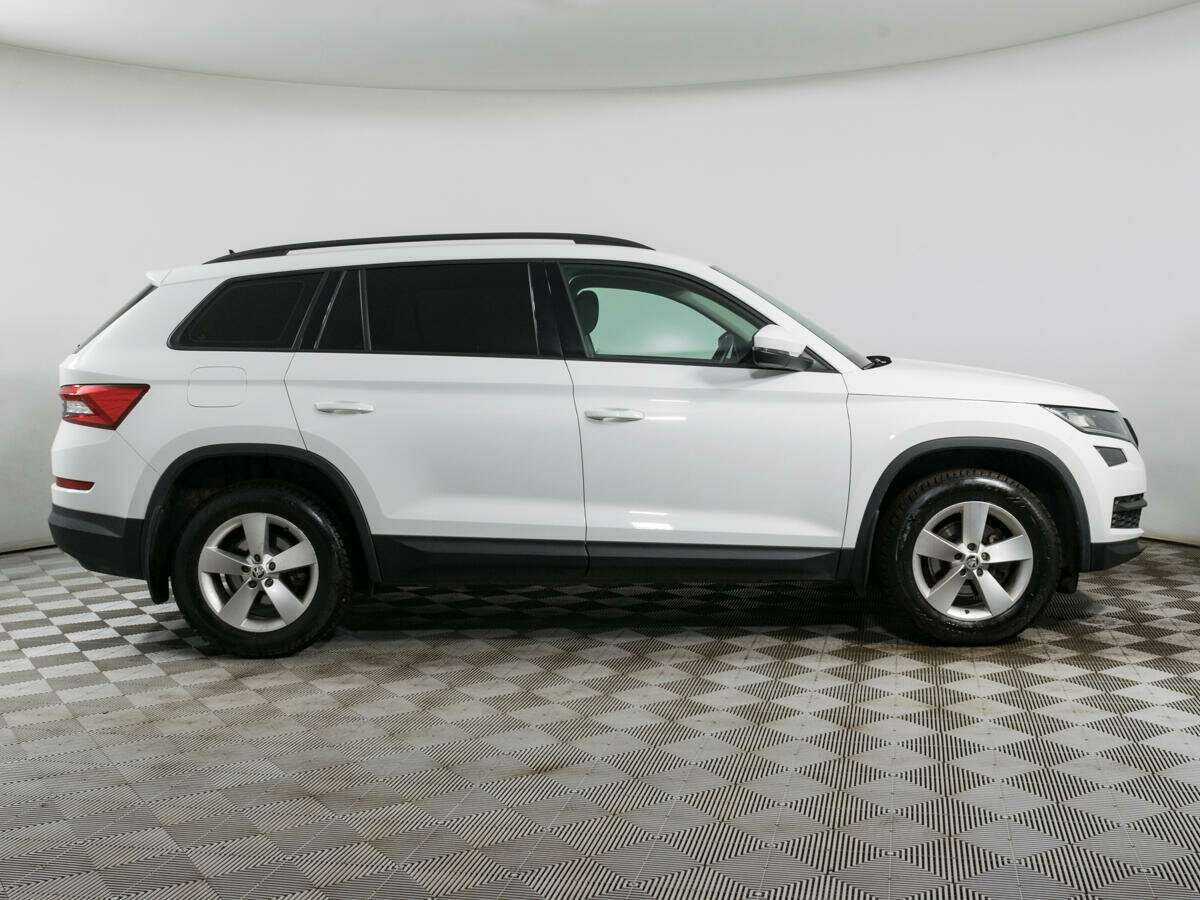 Skoda Kodiaq, 2020 - фото №4