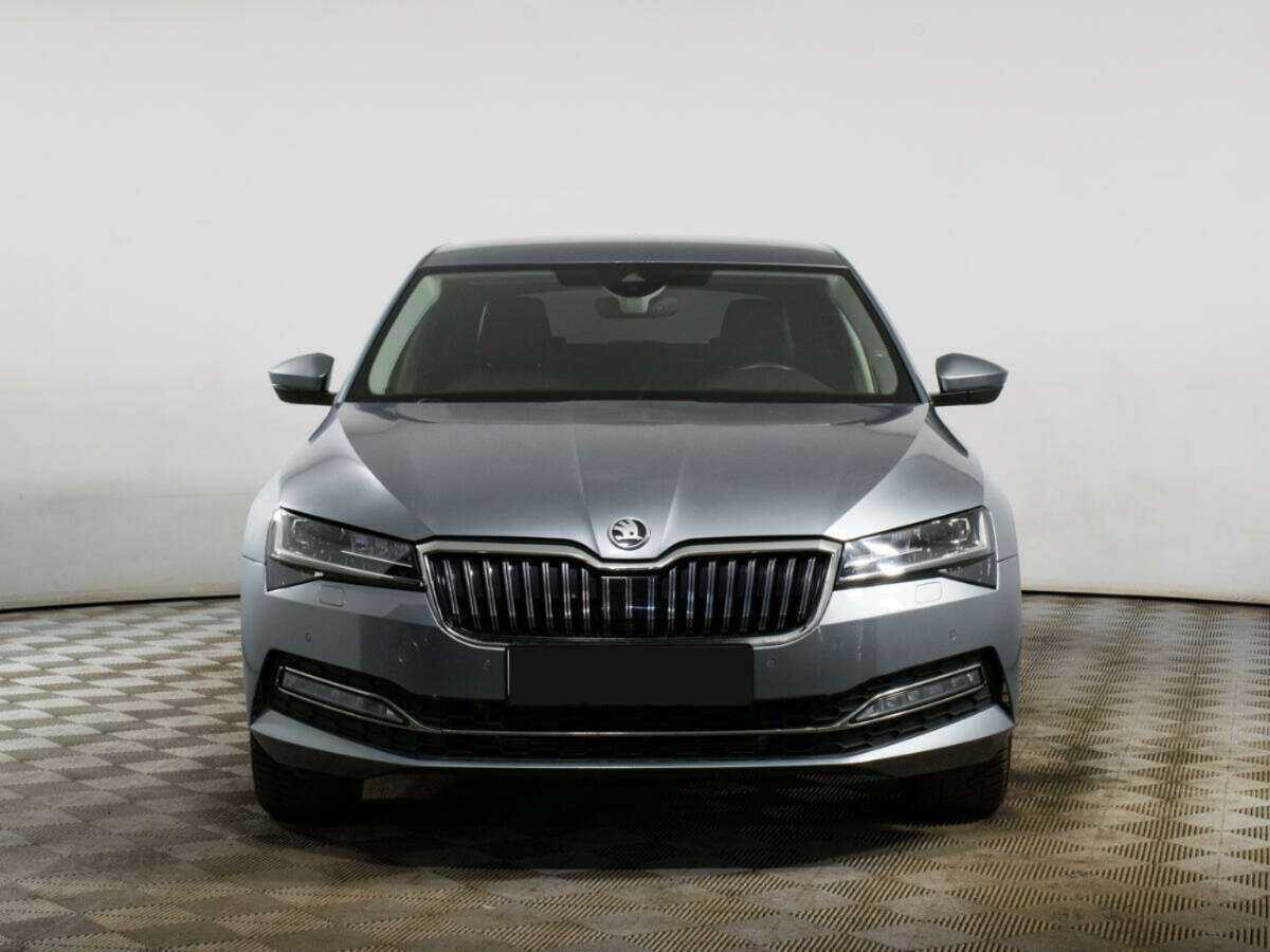 Skoda Superb, 2019 - фото №2
