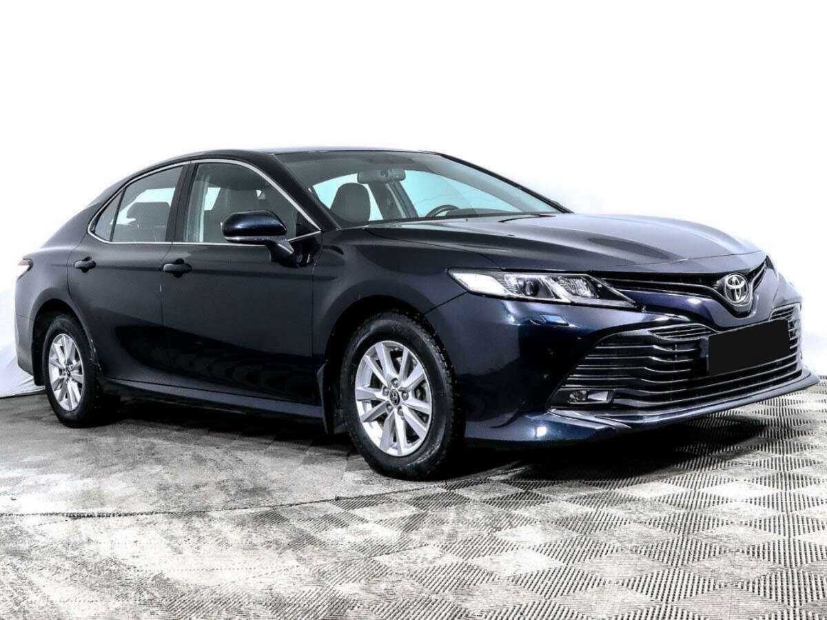Toyota Camry, 2019 - фото №3