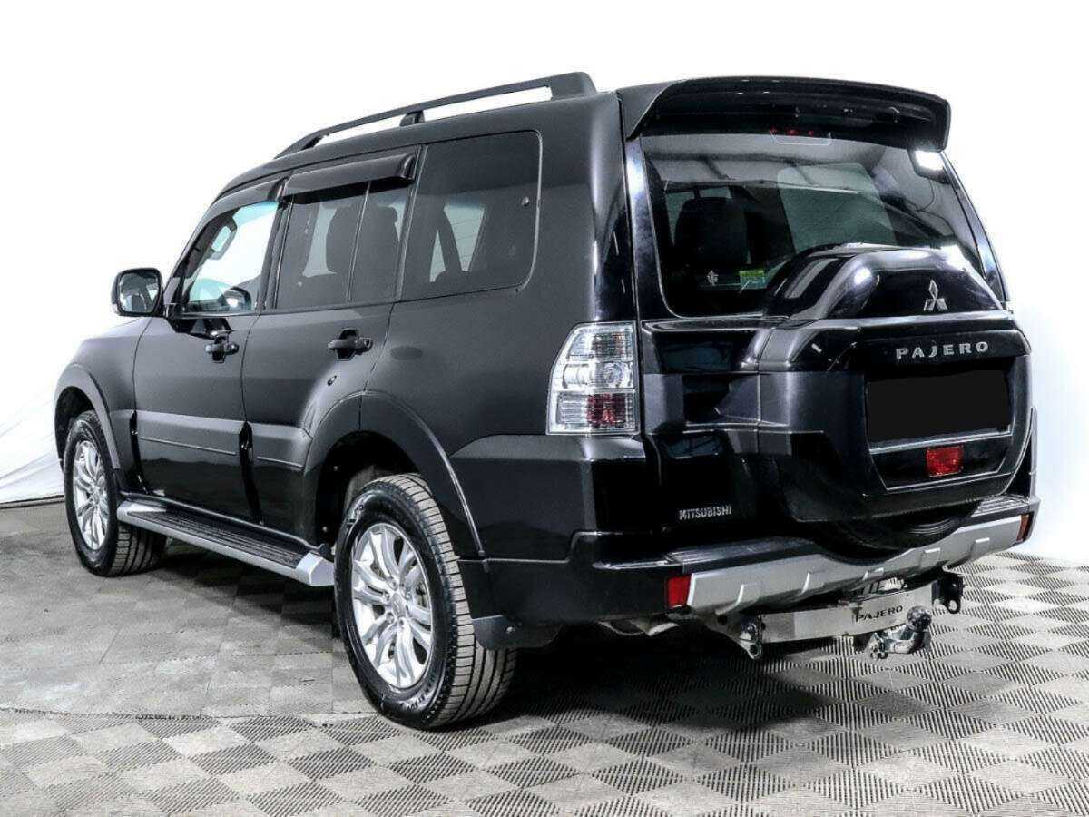 Mitsubishi Pajero, 2018 - фото №3