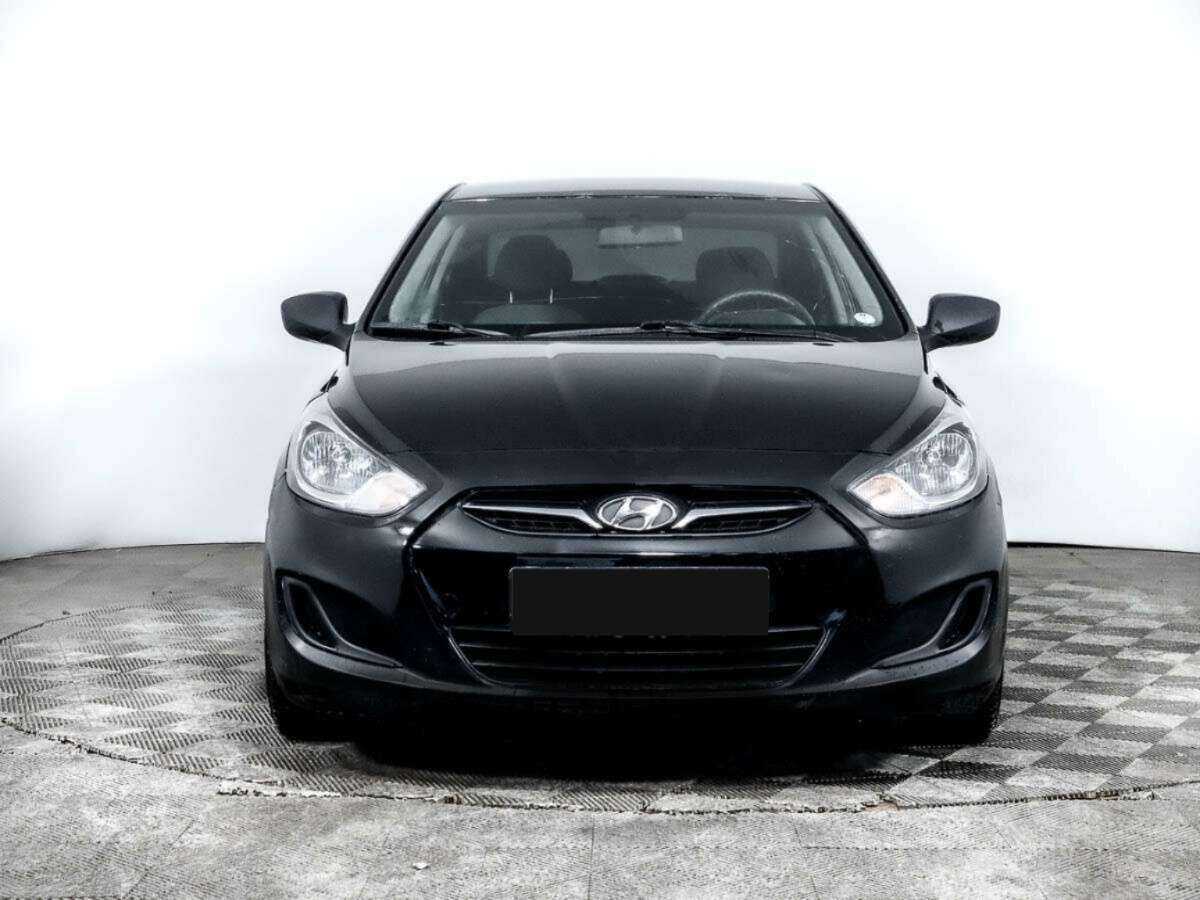 Hyundai Solaris, 2012 - фото №2