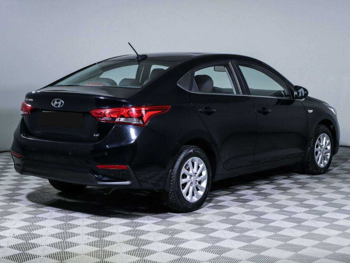 Hyundai Solaris, 2018 - фото №4