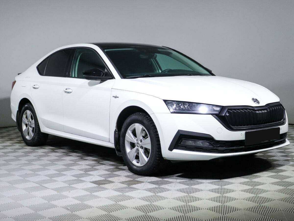 Skoda Octavia, 2021 - фото №3