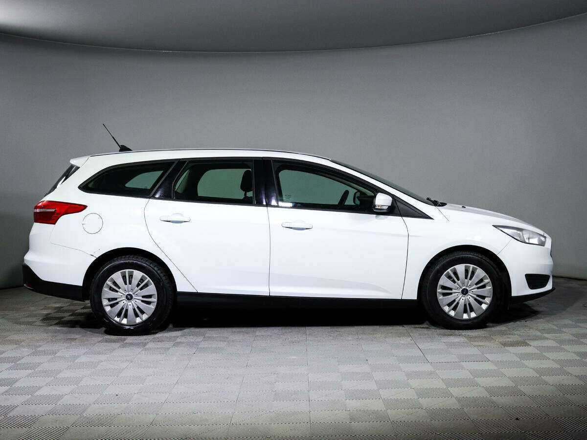 Ford Focus, 2018 - фото №4