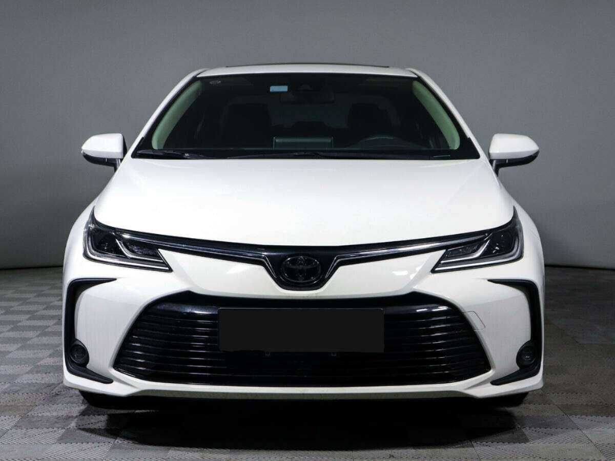 Toyota Corolla, 2022 - фото №2