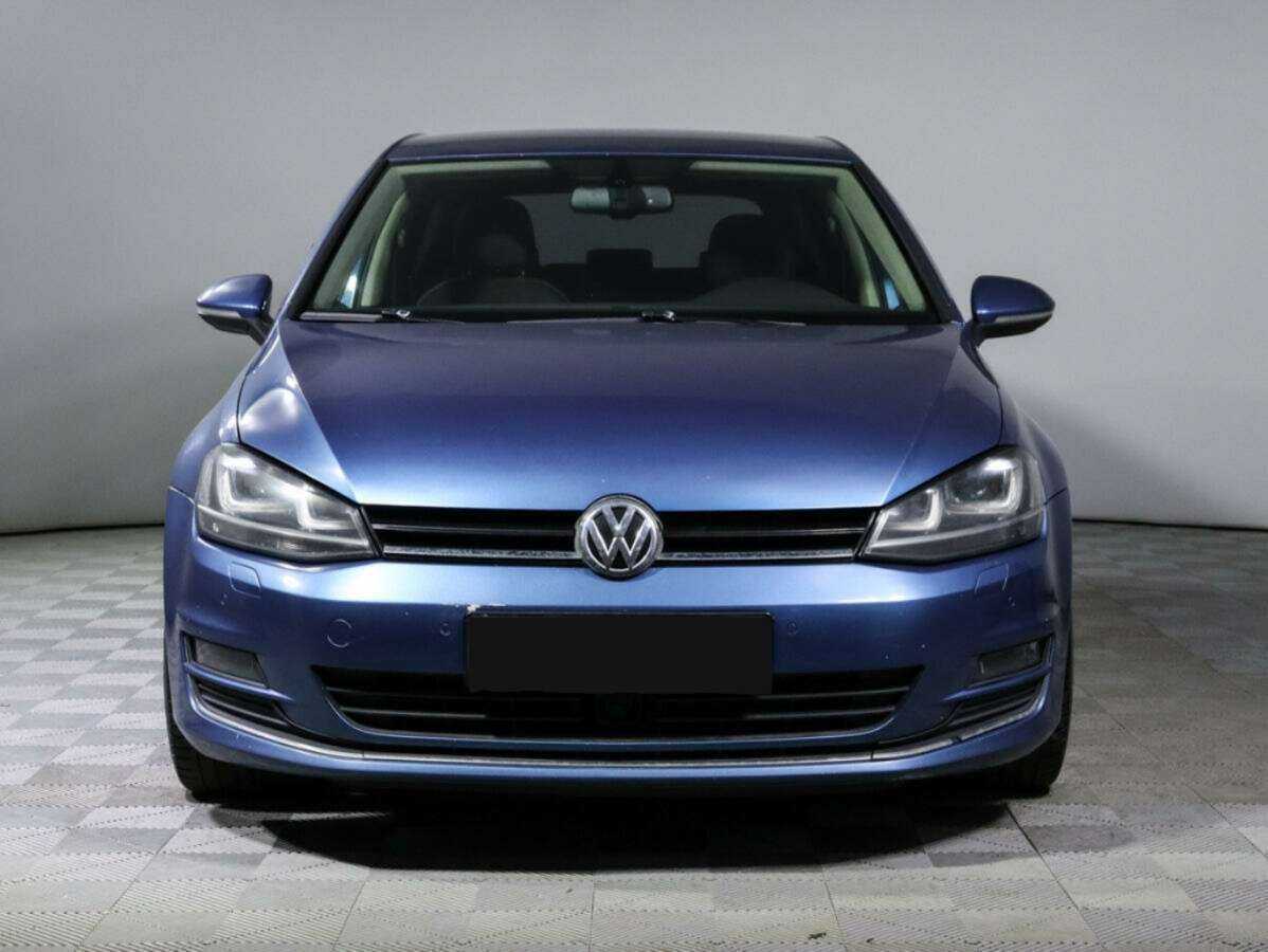 Volkswagen Golf, 2013 - фото №2