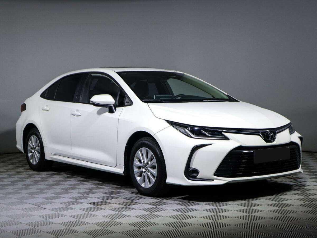 Toyota Corolla, 2022 - фото №3