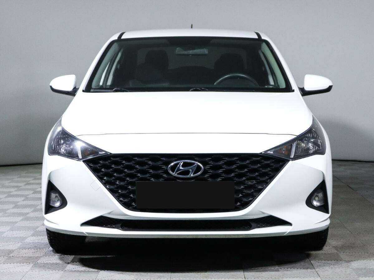 Hyundai Solaris, 2020 - фото №2