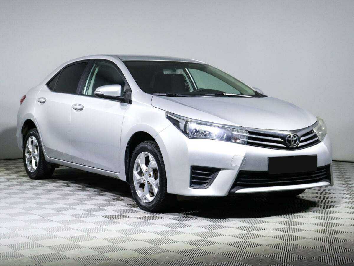 Toyota Corolla, 2013 - фото №2