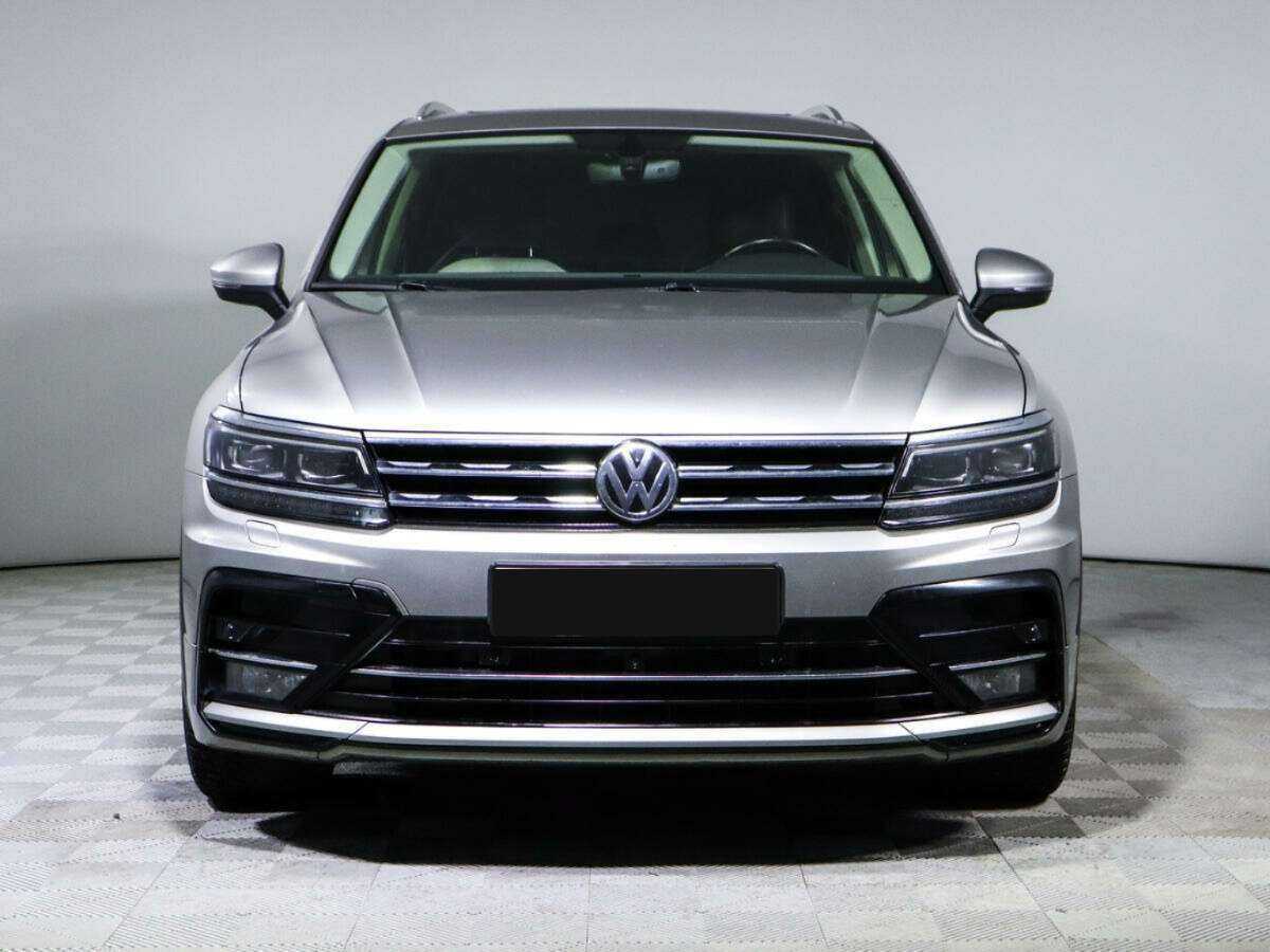 Volkswagen Tiguan, 2018 - фото №2