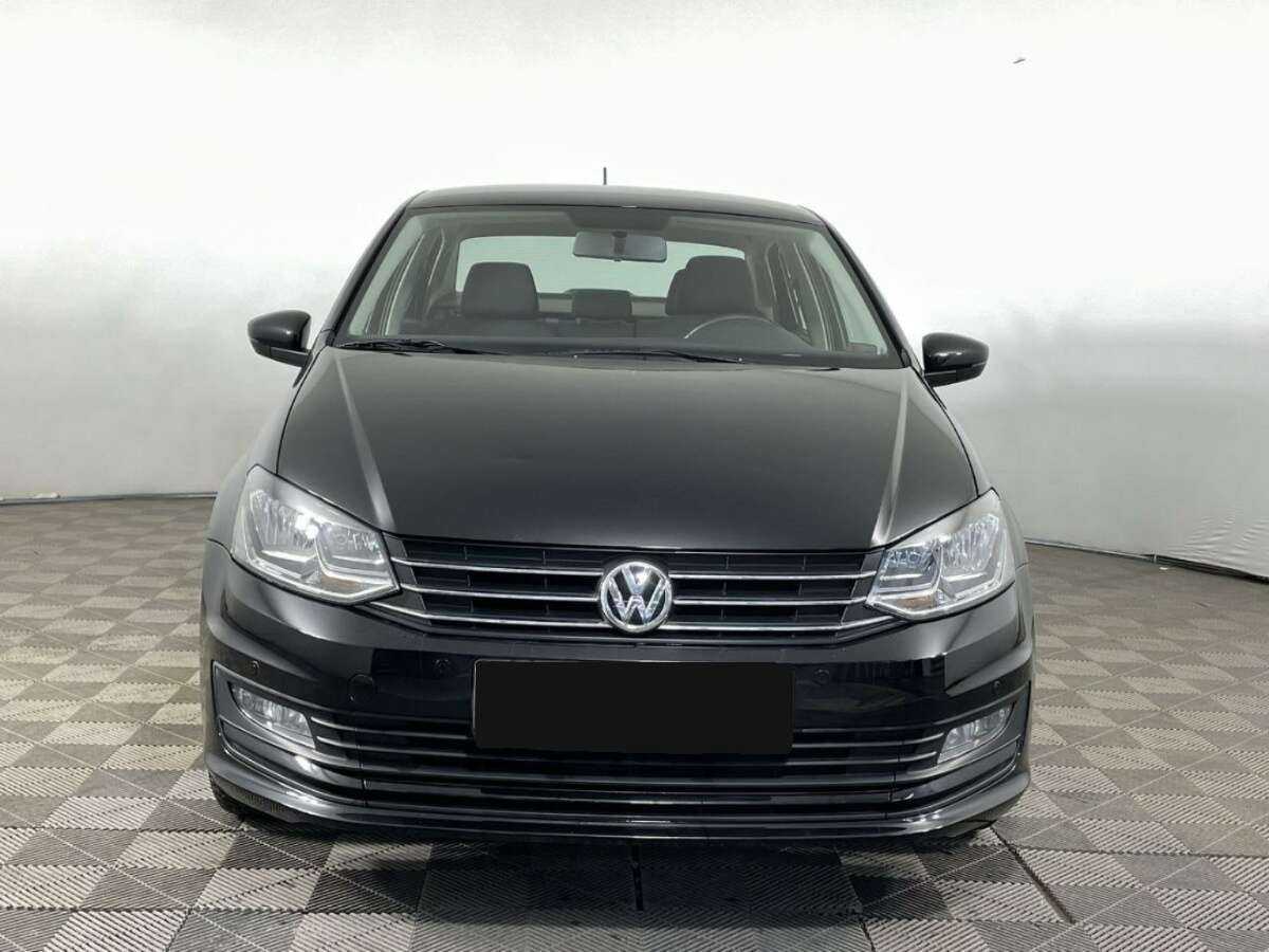 Volkswagen Polo, 2019 - фото №1