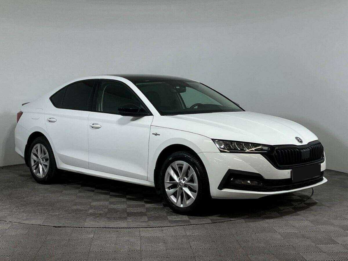 Skoda Octavia, 2021 - фото №3
